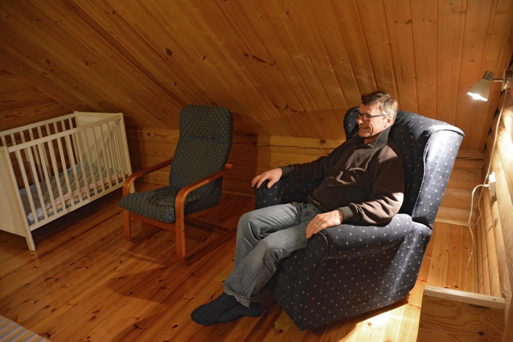Lomapesae Cottages Pertunmaa Room photo