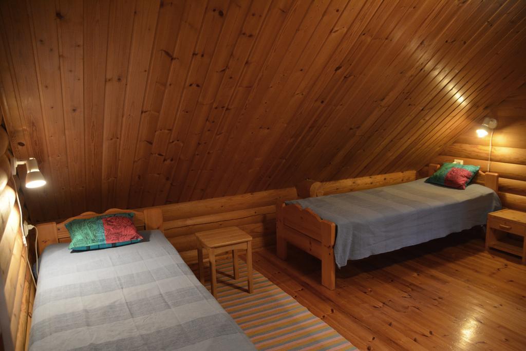 Lomapesae Cottages Pertunmaa Room photo